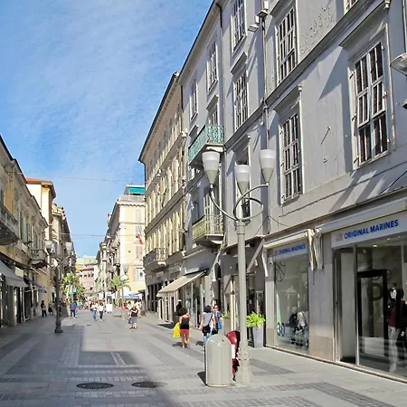 Teresa By Interhome * سانريمو